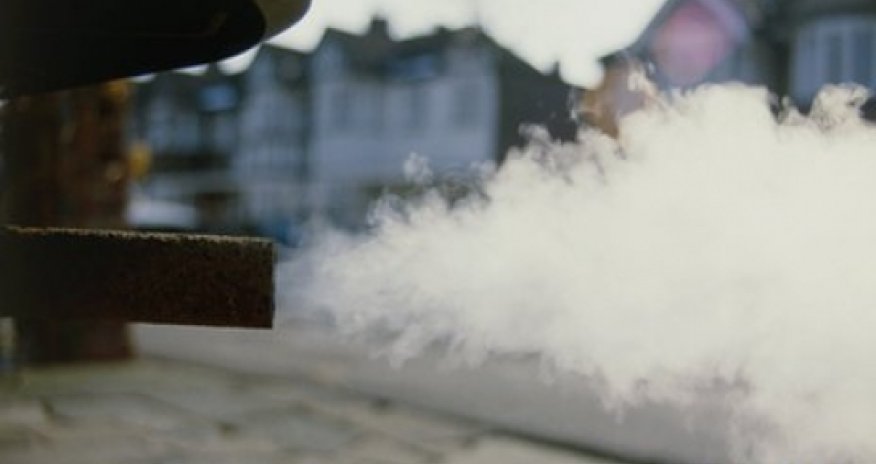 Pollution link to irregular heartbeat and lung clotting