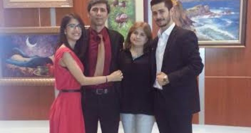 İstanbulda azərbaycanlı rəssam və tələbələrin sərgisi açılıb - FOTO