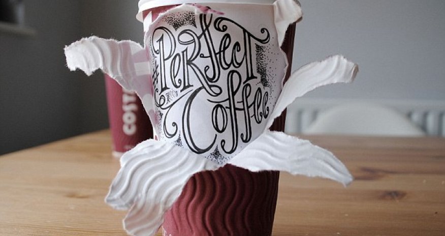 Artist uses paper coffee cups for stunning creations - PHOTO