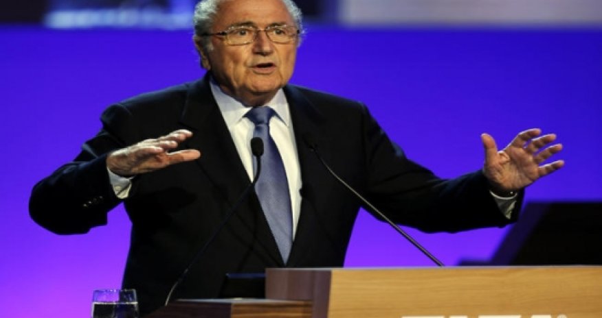 Sepp Blatter suggests law change that would revolutionise football