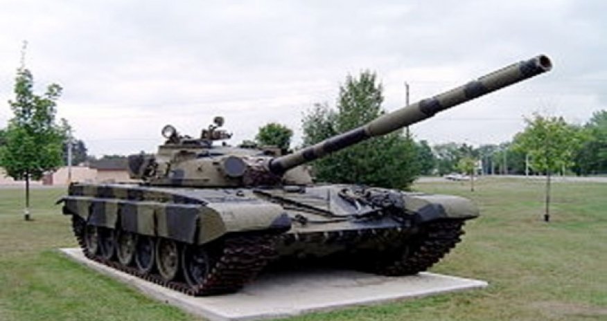 Azərbaycan Belarusdan 153 döyüş tankı alıb