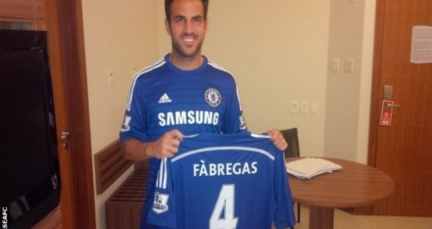 Cesc Fabregas: Chelsea sign ex-Arsenal midfielder from Barcelona