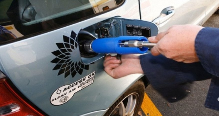 Would you drive a car that runs on URINE? - VIDEO