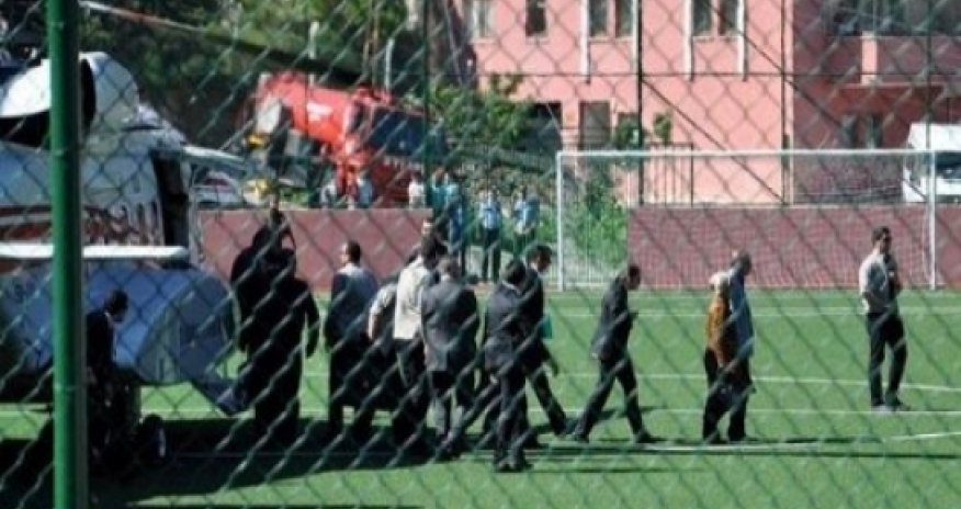 Ərdoğanın helikopteri 3 nəfəri yaraladı