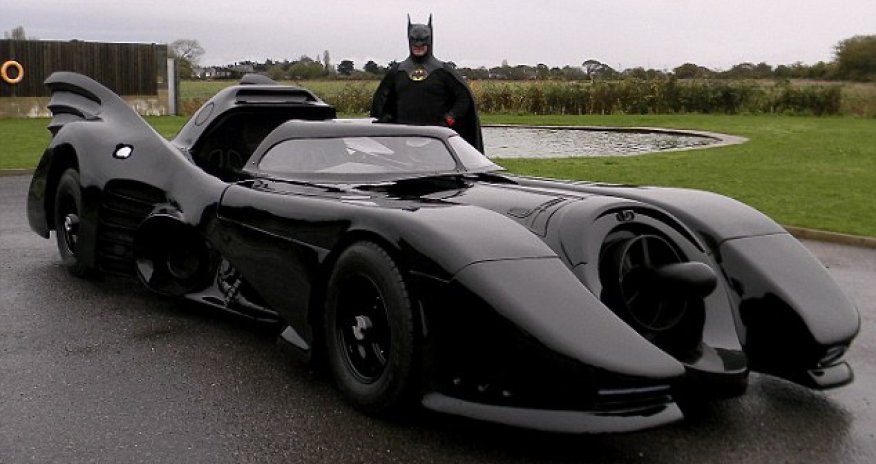 Iconic 1989 Batman film has 3.2litre Jaguar engine PHOTO