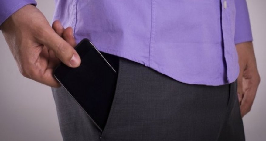 Mobile phone effect on fertility - "research needed"