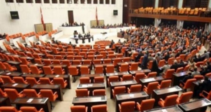 Türkiyə müxalifəti prezidentliyə namizədini elan etdi