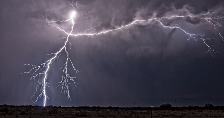 Electric sky - PHOTO