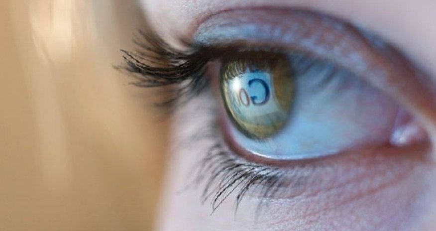 Staring at computer screens all day 'changes your eyes'