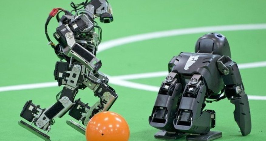 World Cup technology: Who will win in 2050? - PHOTO