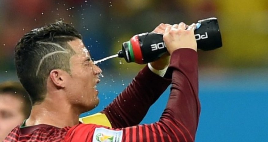 Why does Cristiano Ronaldo have zigzag hair?