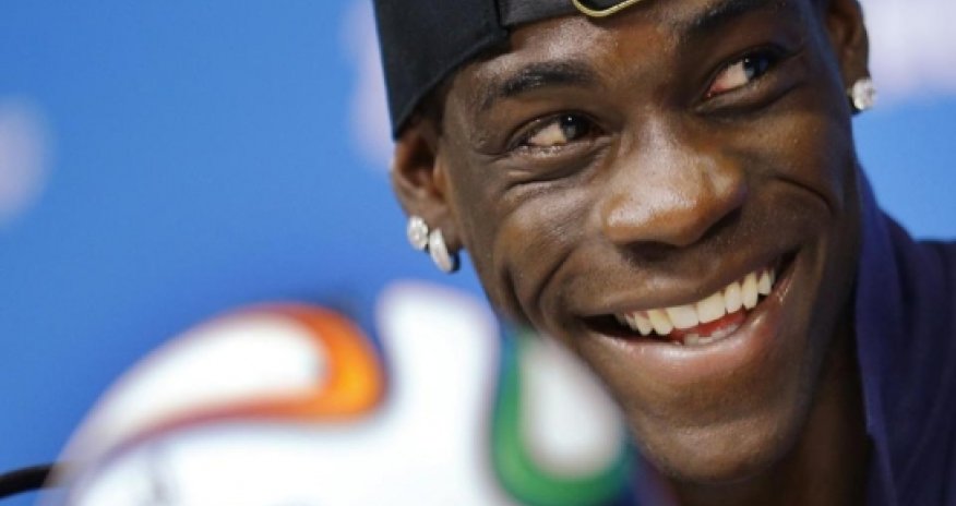 Wenger rules out Balotelli signing