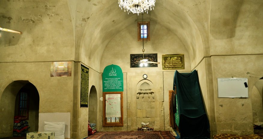 Qadının adı ilə adlandırılmış qədim Azərbaycan məscidi - FOTOLAR