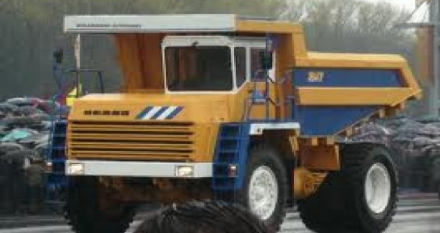 Azerbaijani steel producer inks pact for 12 BelAZ mining trucks