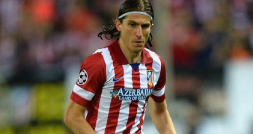 "Atletiko"nun daha bir futbolçusu "Çelsi"yə doğru