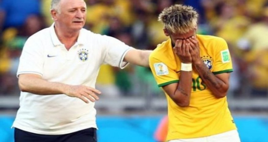 Neymar's agent launches scathing attack on Brazil's coach Luis Felipe Scolari