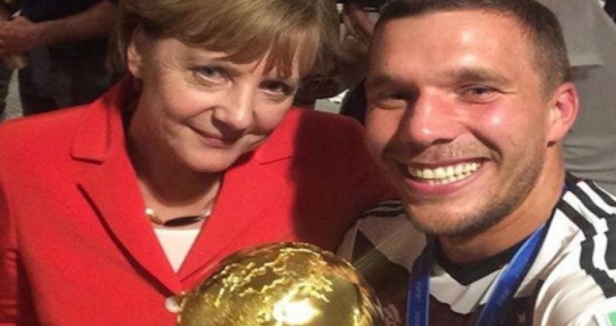The best Tweets, memes and selfies from the World Cup final