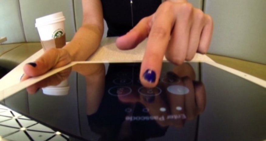 Google Glass wearers can steal your password