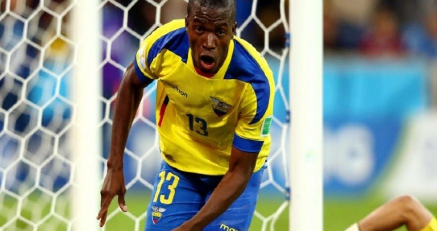 Ecuador star Valencia joins West Ham in £12m move