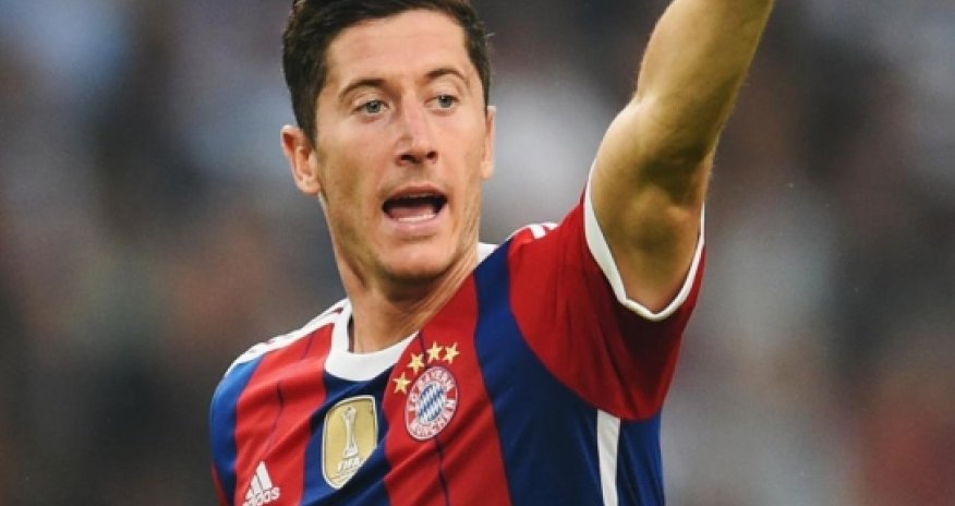 Lewandowski scores in first match for Bayern