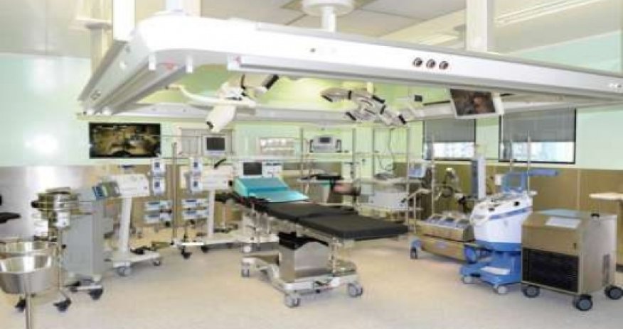 Uşağın barmağından dəmir halqanı belə çıxardılar- Bakıda+Video