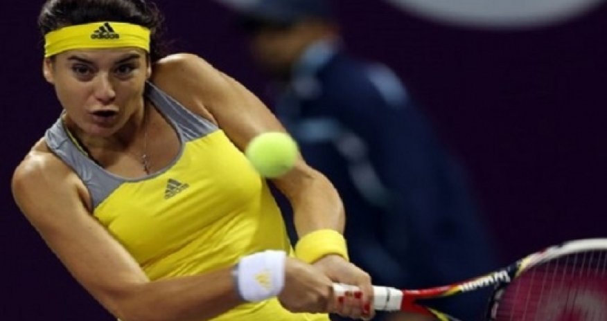 Cirstea, Svitolina win Baku openers