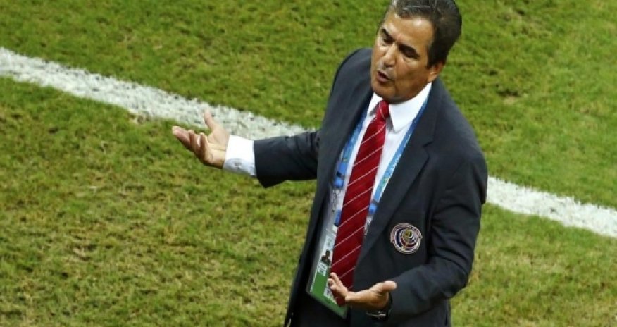 Coach Pinto quits World Cup quarter-finalists Costa Rica