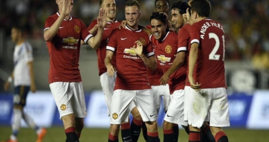 United net seven to see off LA Galaxy in Van Gaal debut
