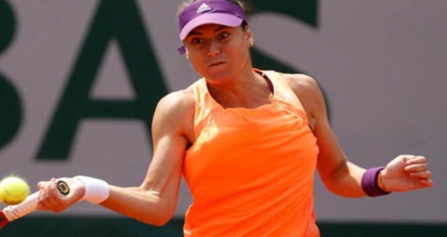 Top seed Cirstea loses in 50 minutes to Voegele in Baku