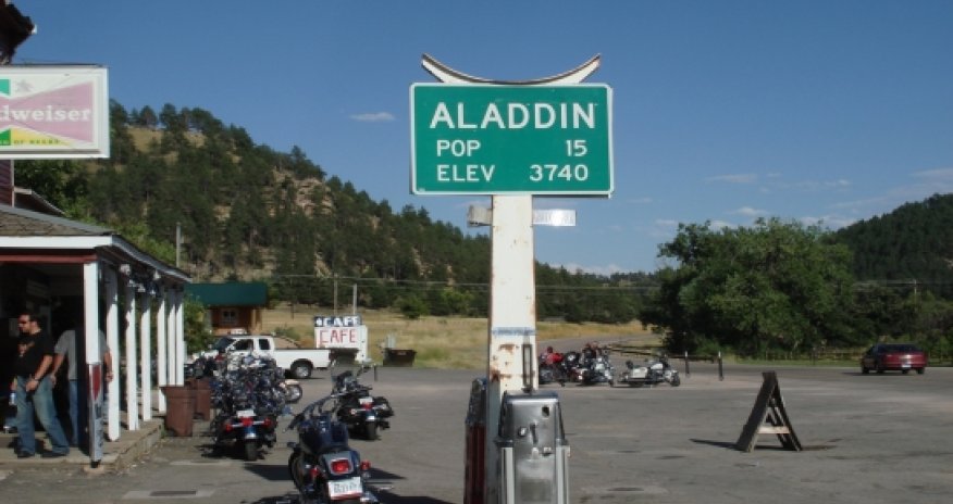 For sale: Town of Aladdin, Wyo., for $1.5 million - PHOTO