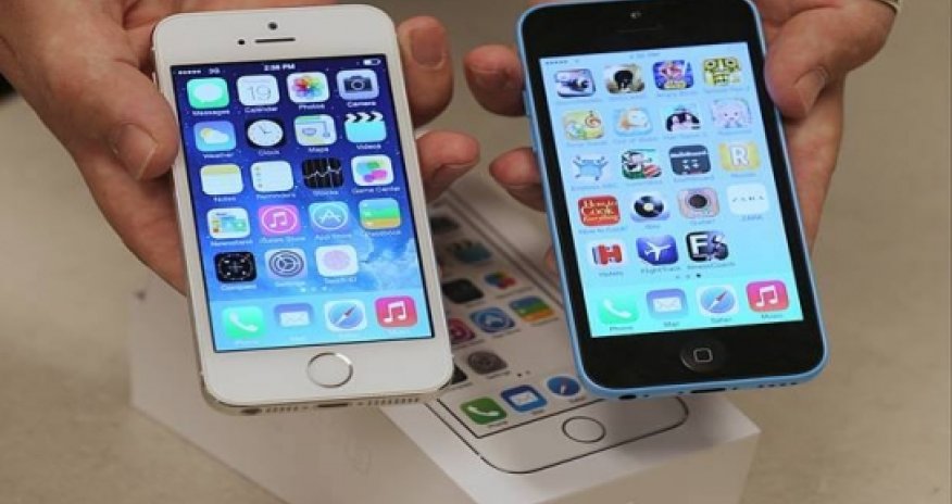 The Google searches for 'iphone slow' are pretty revealing