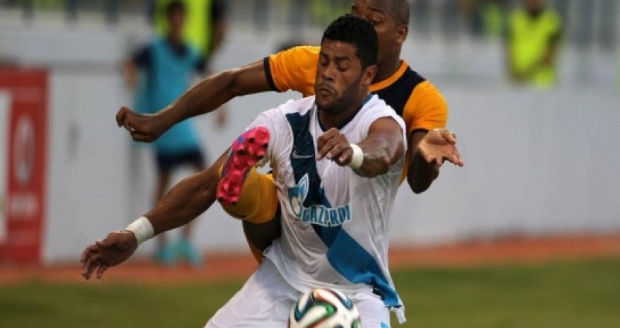 Zenit lose in Cyprus, Salzburg upset by nine-man Qarabag