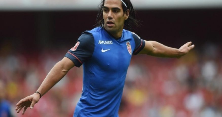 Falcao scores as refereeing blunder hands Monaco victory over Arsenal