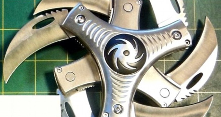 Airport security posts images of confiscated weapons - PHOTO