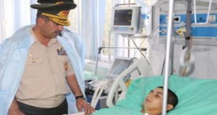 Defense Minister meets with wounded servicemen - PHOTO