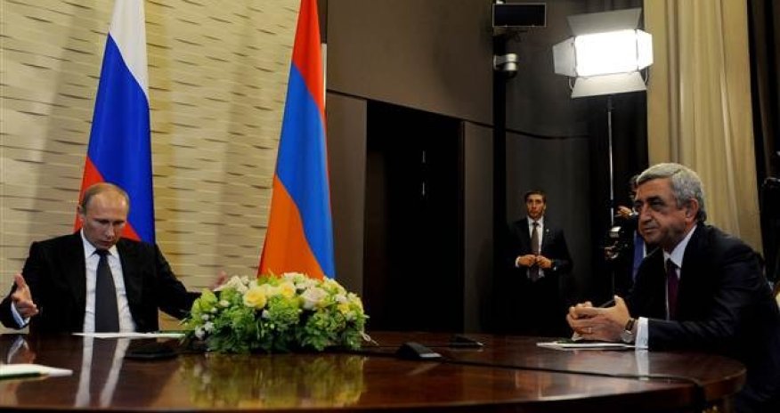 İlham Əliyevin Serj Sarkisyanla mübahisəsi olub - FOTO