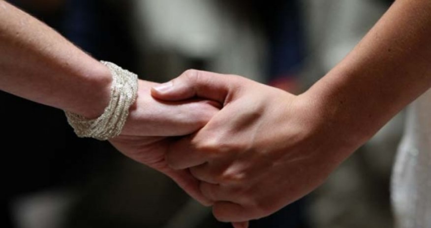 Emotional intelligence 'aids sex' - BBC