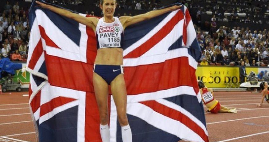 Jo Pavey, 40, wins European Championship 10,000m