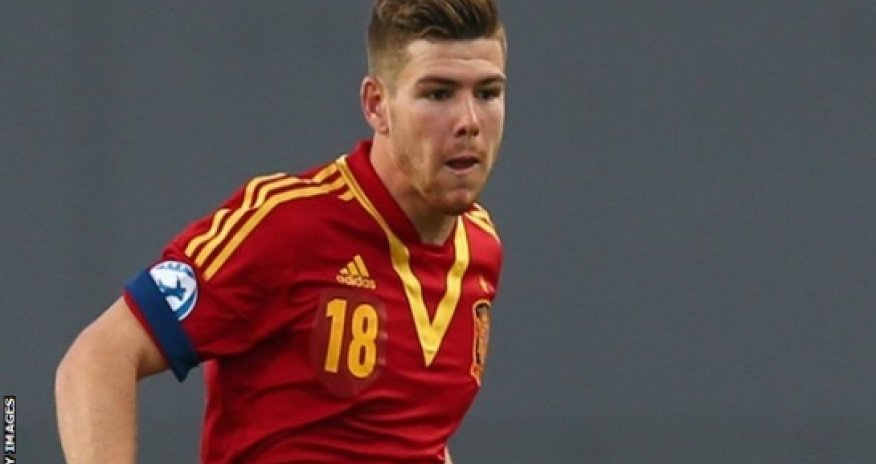 Alberto Moreno: Liverpool agree £12m fee with Sevilla for defender