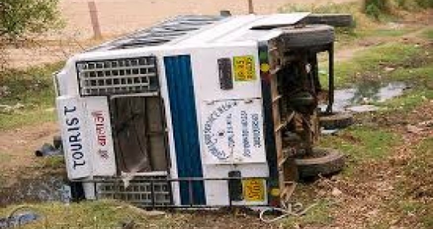 Two killed in bus crash in Azerbaijan’s capital