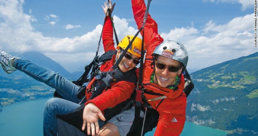 Peak rush: Paragliding the Swiss Alps - PHOTO