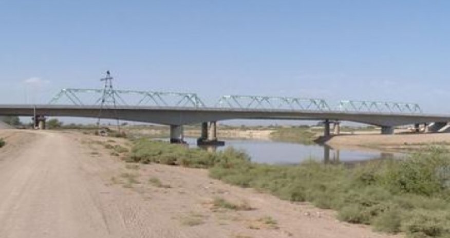 Сonstruction of new bridge over Kur completed