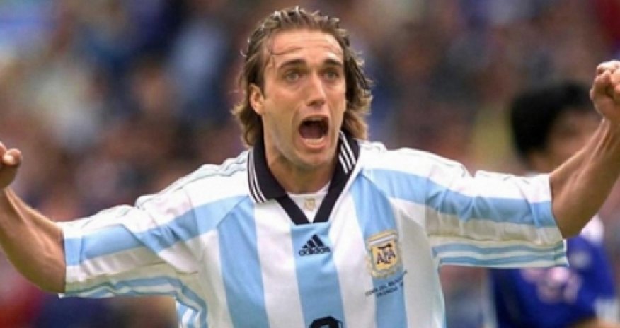 Batistuta ayaqlarının kəsilməsini istəyib