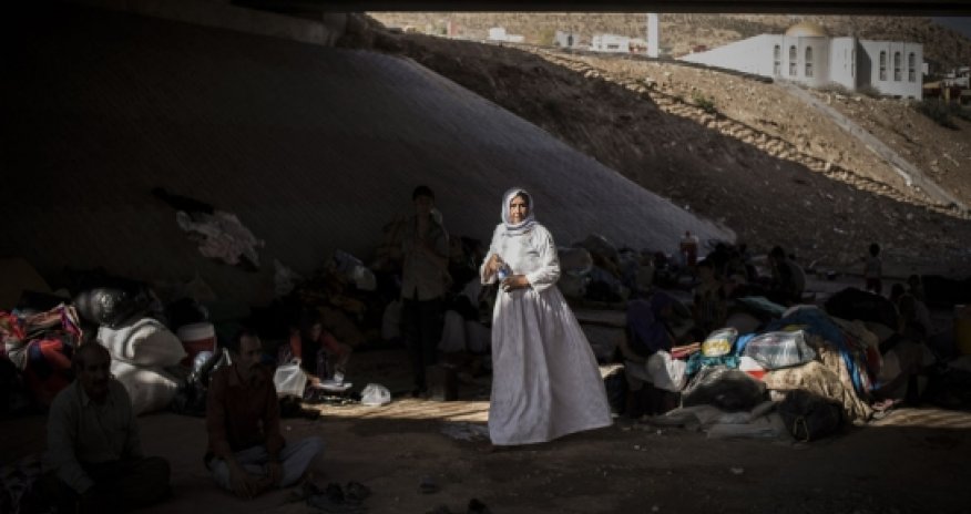 Kurd rebels fighting Islamic State boost hand for Turkey talks