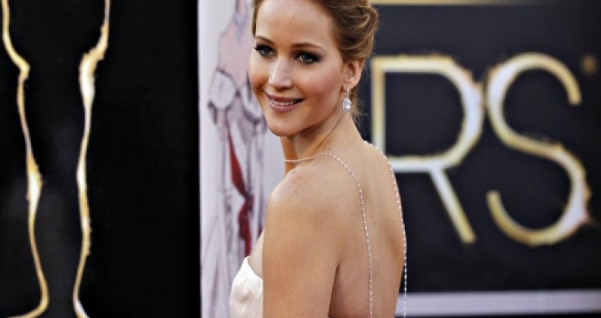 Nude photos of Jennifer Lawrence leaked online by hacker