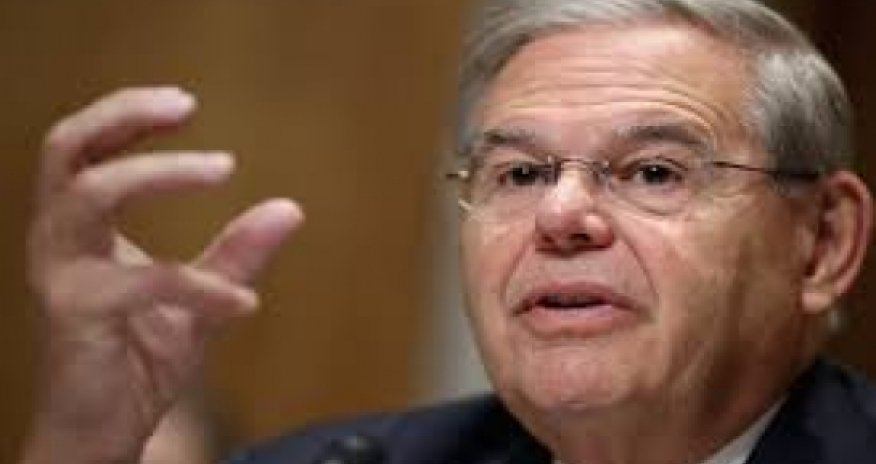 Ukraine crisis: US senators urge arms 'to fight Russia'