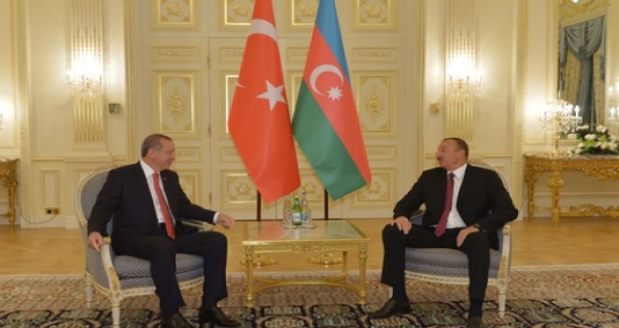 Erdoğan hails bilateral ties during visit to Azerbaijan