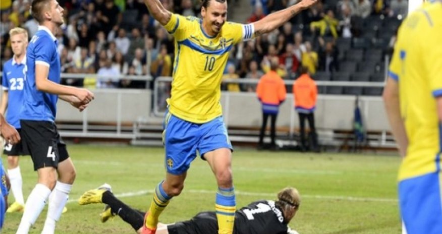 Ibrahimovic breaks Sweden goalscoring record