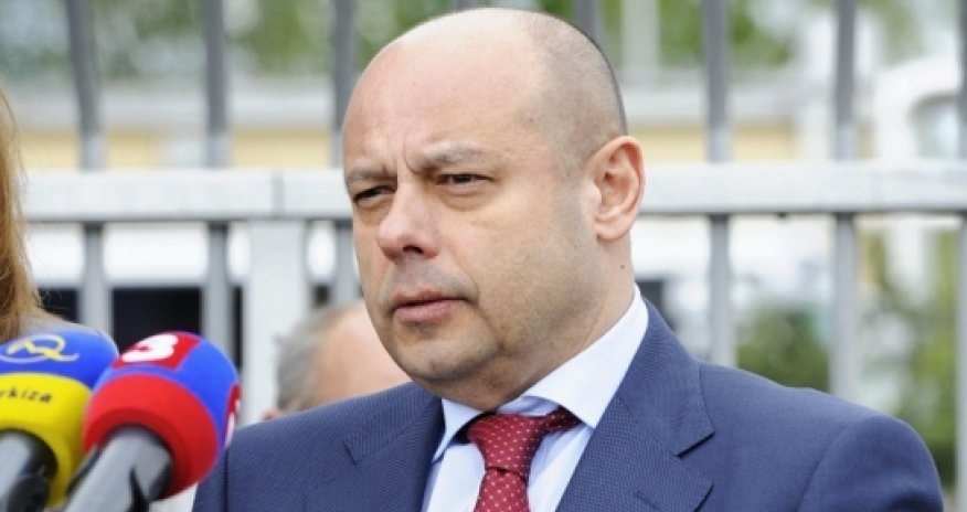 Baku, Kiev mull Azeri oil supplies to Ukrainian refineries