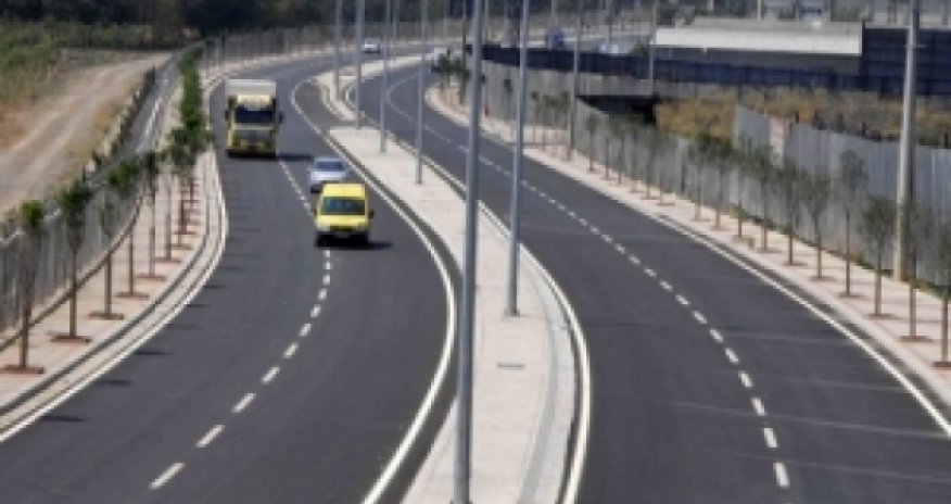 Sürücülərin nəzərinə: Bu yolla getməyin